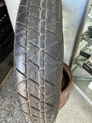 بيع إطار احتياطي VW و Mercedes 18 بوصة