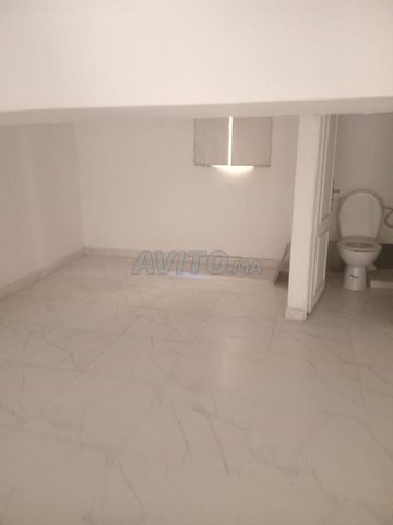 محل للإيجار وسط المدينة