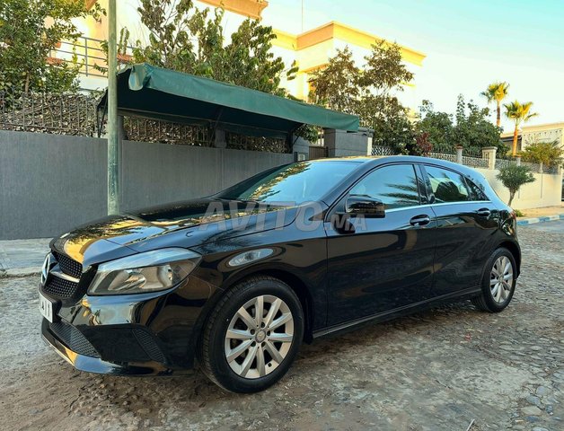 Mercedes Classe A Diesel Automatique 2017 à Rabat