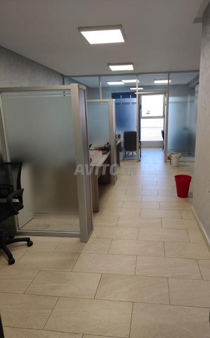 بقعة مكتبية للبيع في إقامة Centre Parc