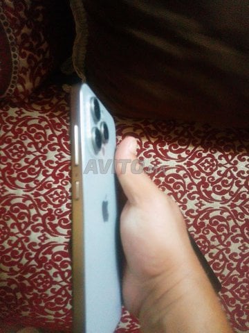 ايفون 15 برو ماكس هاي كوبي مازال توب