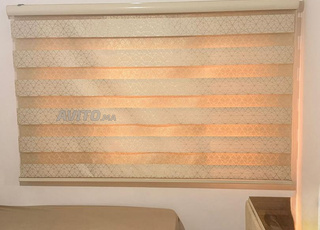 Rideau (store) avec mécanisme