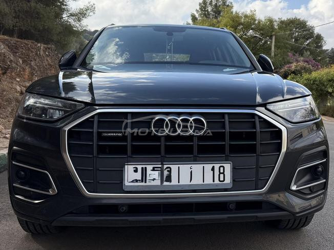 Audi Q5 quattro fin 2021 – 40 TDI – Excellent état