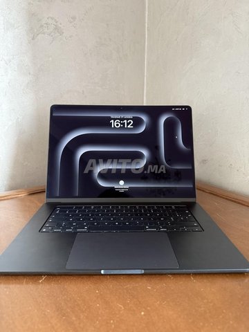 MacBook Air M3 15inch