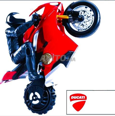 Ducati Panigale V4 S Moto Télécommandée - 2