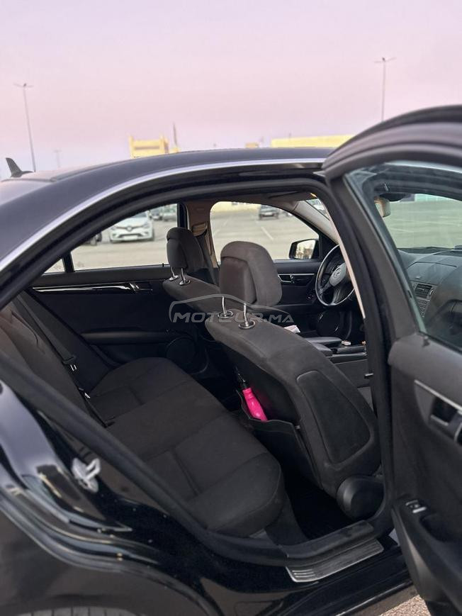 Mercedes-Benz 220 Diesel Automatique 2010 à Oujda