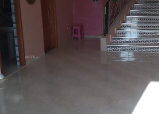 Maison rez-de-chaussée et premier étage près de la commune de Foum El Anssar 1000 mètres