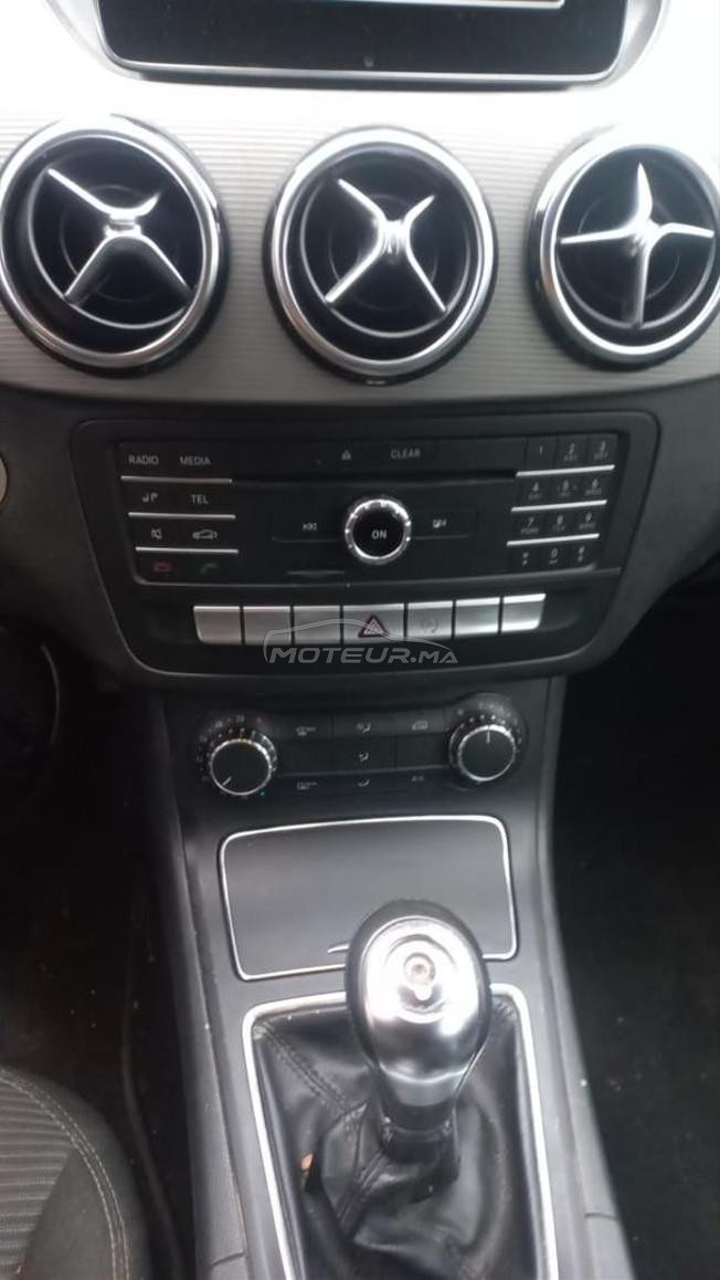 Mercedes-Benz 160 Diesel Manuelle 2015 à Tanger
