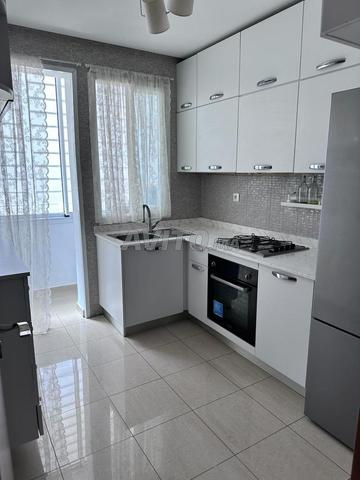 Appartement avec piscine - image 3