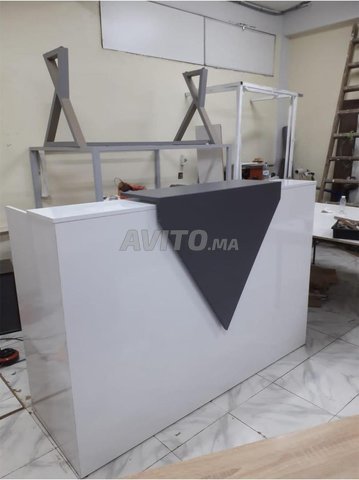 COMPTOIRS MODERNES ET PRATIQUES