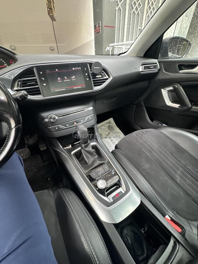 Peugeot 308 automatique 2015 ded 2024 à Tanger