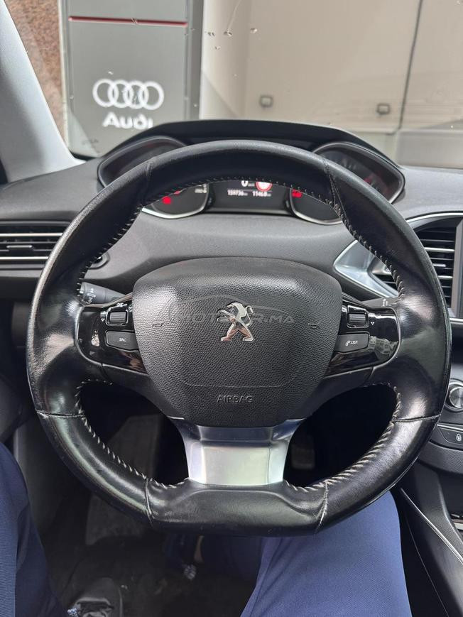 Peugeot 308 automatique 2015 ded 2024 à Tanger