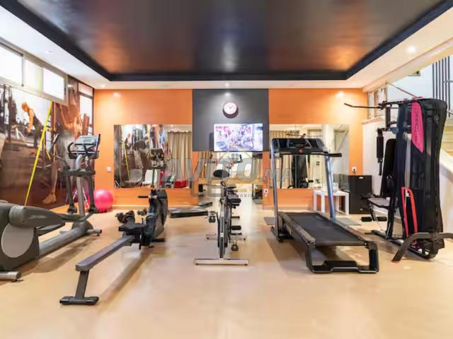 فيلا مفروشة مع حديقة على طريق تهناوت