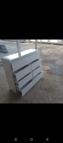 خزانة ذات أدراج بـ 8 أدراج