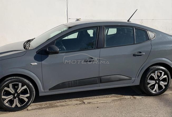 je vendre dacia logane 