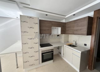 A louer Studio de haut standing a bourgoune