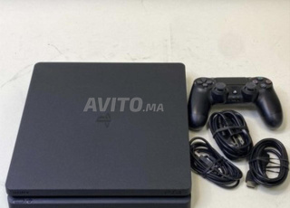 PS4 Slim à vendre