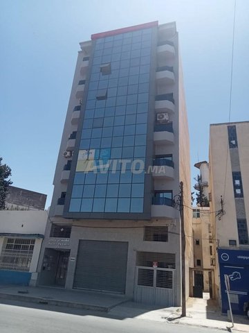 مكاتب ياسين الطابق الثاني بجانب المعهد الفرنسي