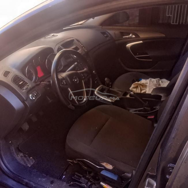 Opel Insignia Diesel Manuelle 2010 à Tanger