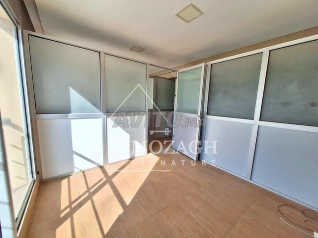 Bel bureau de 69 m² sur immeuble sécurisé