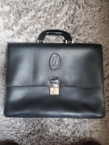 محفظة كارتييه أصلية