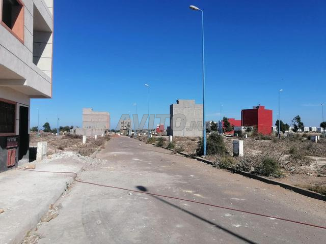 Je mets en vente Lot R plus 2 commercial angulaire