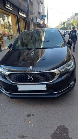 DS 4 Diesel Automatique 2018 à Casablanca
