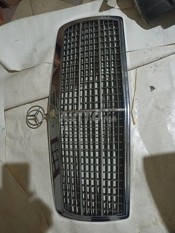 Calandre Mercedes 190