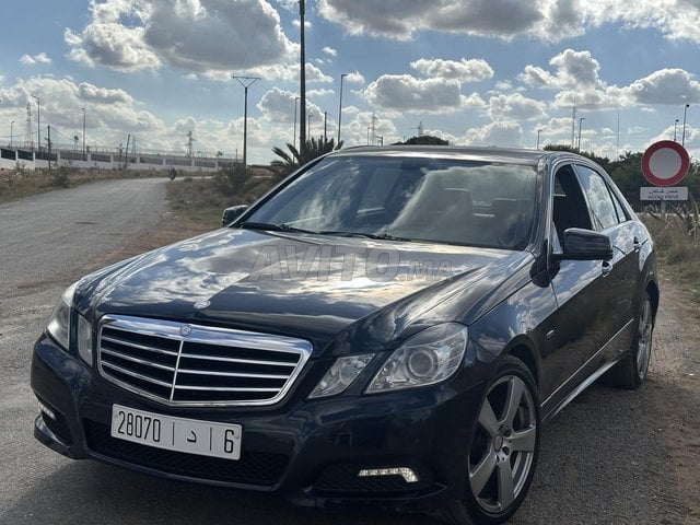 مرسيدس بنز E250 ديزل أفانغارد