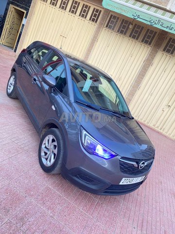 Opel Crossland X 2019