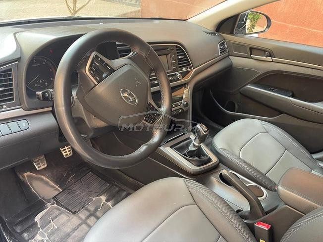 Hyundai Elantra Diesel Manuelle 2017 à Marrakech