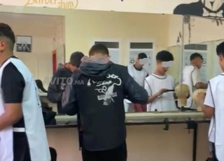 أصل تجاري للبيع لمدرسة للحلاقة والتجميل