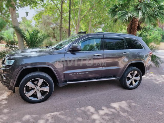 جراند شيروكي أوفرلاند