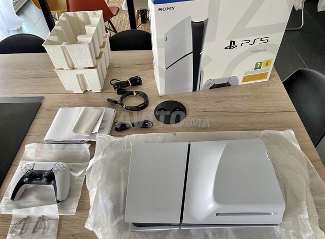 Ps5 slim standard neuf