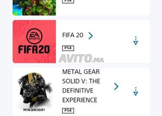 حساب PS4 يحتوي على ألعاب