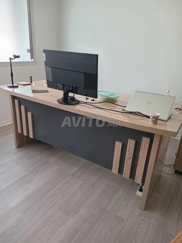 🚀 حول مكتبك لمكان راقي واحترافي بمنتجات مستوردة