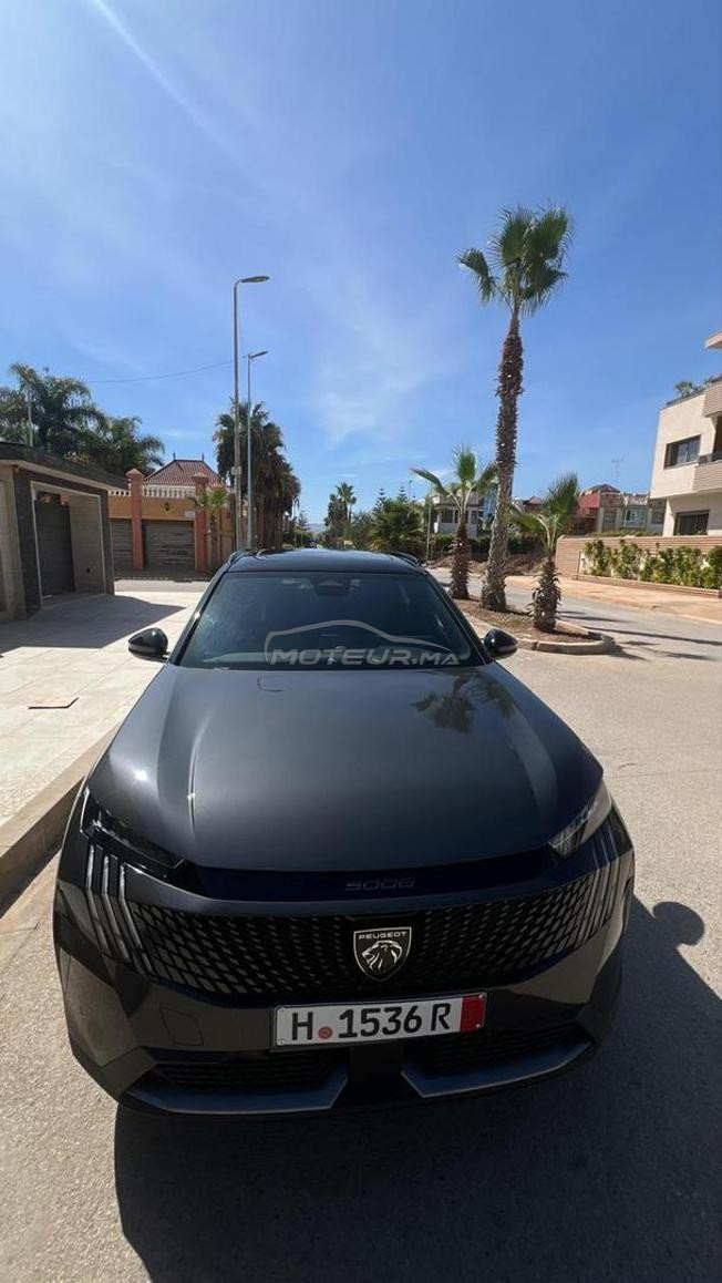 Peugeot 5008 Hybride Automatique 2025 à Nador