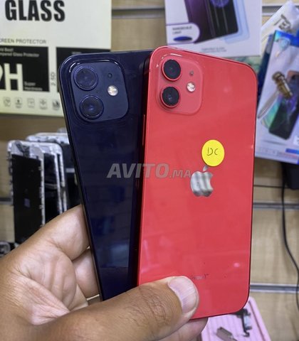 iPhone 12 noir 128/90