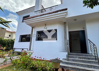 48058-فيلا للإيجار بـ 28000 درهم في حي الرياض إكستنسيون