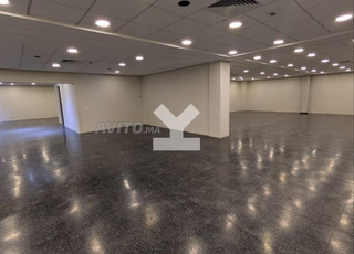 116571-Bureau à louer à 33000DH à Quartier Industr