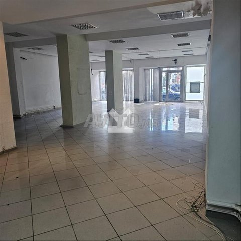 67034-Local à louer à 60000DH à Fonciere