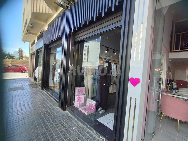 un Beau magasin 44m2 Bourgogne