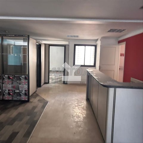 125043-Bureau à louer à 17000DH à Triangle D'Or