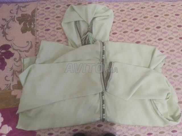 Jellaba de couleur vert clair