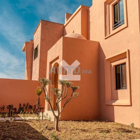 104507-Vente Villa à Marrakech Jawhar de 396 m²