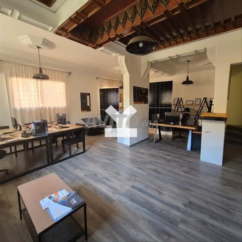 135649-بيع فيلا في مراكش أمرشيش بمساحة 124 متر مربع