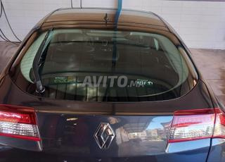 Renault Laguna Diesel Manuelle 2013 في وجدة