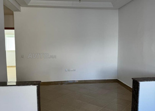 شقة للإيجار 79 متر مربع في القنيطرة