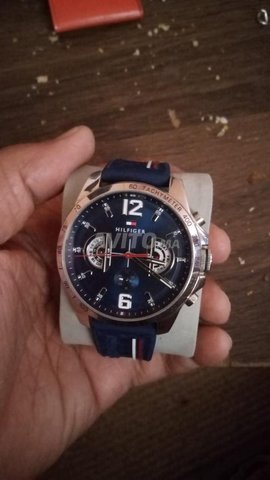 ساعة تومي أصلية