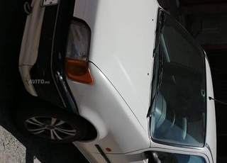 Ford Fiesta Essence Manuelle 1980 à El Jadida